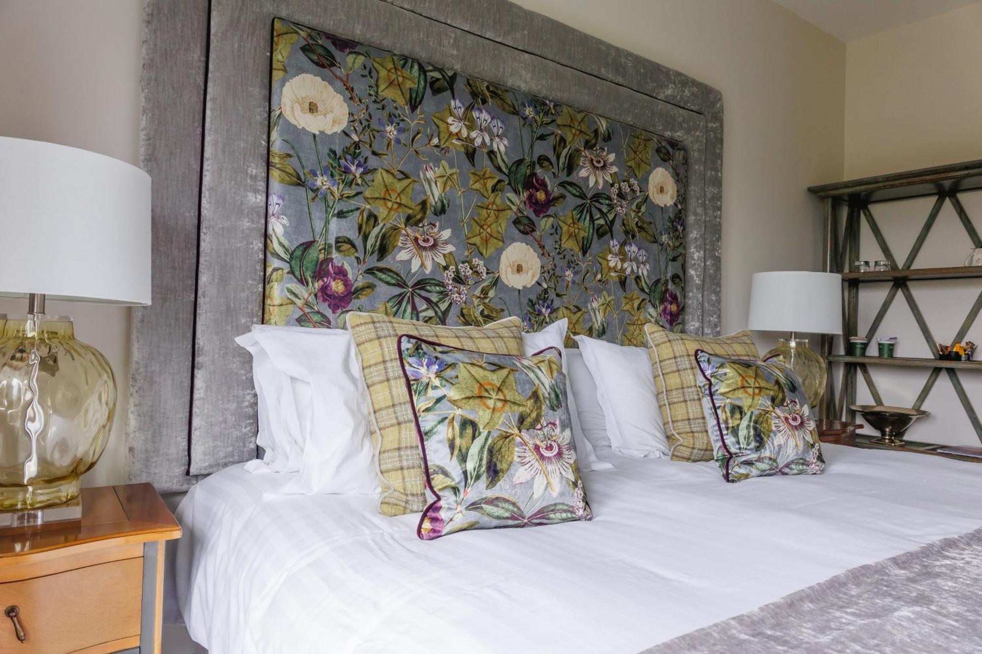 Peak Edge Hotel เชสเตอร์ฟิลด์ ภายนอก รูปภาพ